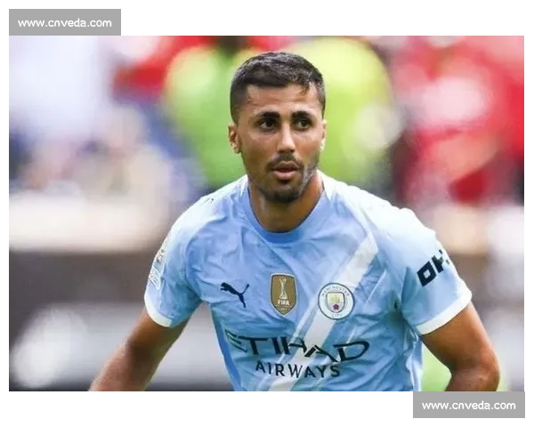 FIFPRO 新规下的遗憾:罗德里等人因出场不足无缘最佳 11 人 FIFPRO 新规下的遗憾:罗德里等人因出场不足无缘最佳 11 人