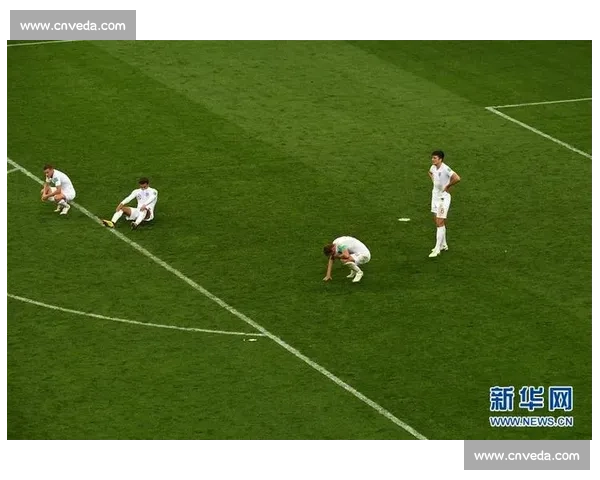 特维斯替补 15 分钟大四喜!世界联 5-4 逆转英格兰 特维斯替补 15 分钟大四喜!世界联 5-4 逆转英格兰